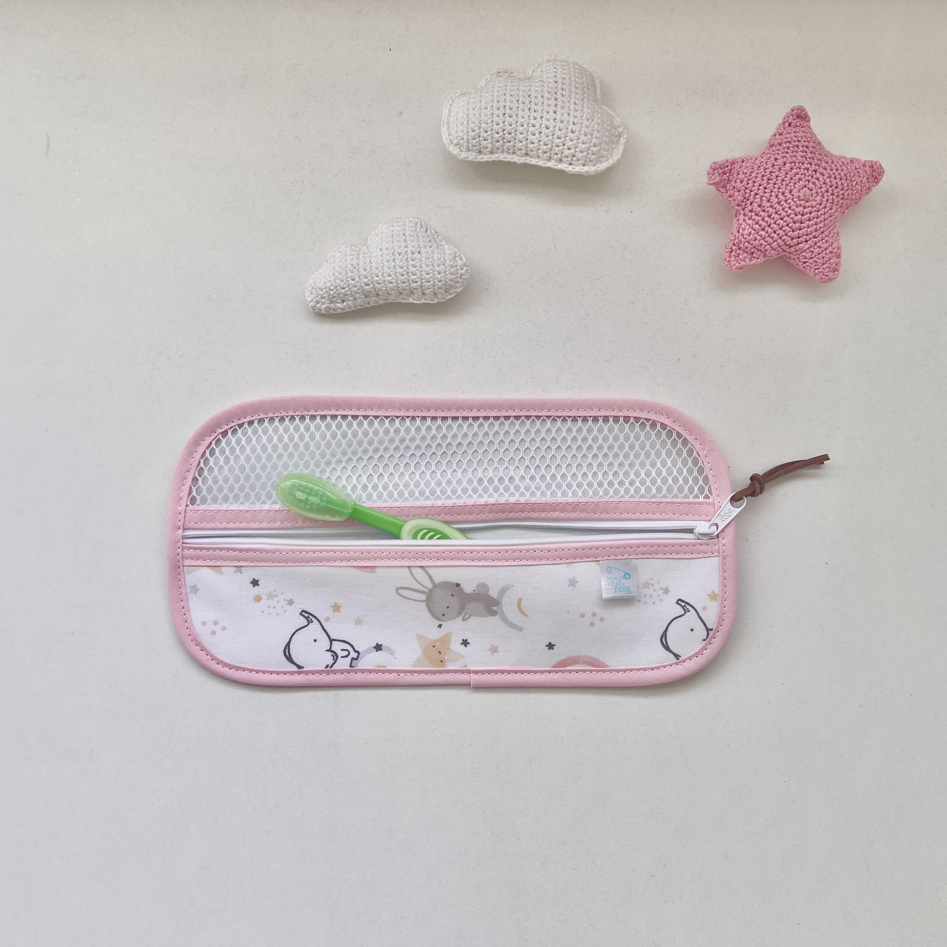 Toothbrush bag