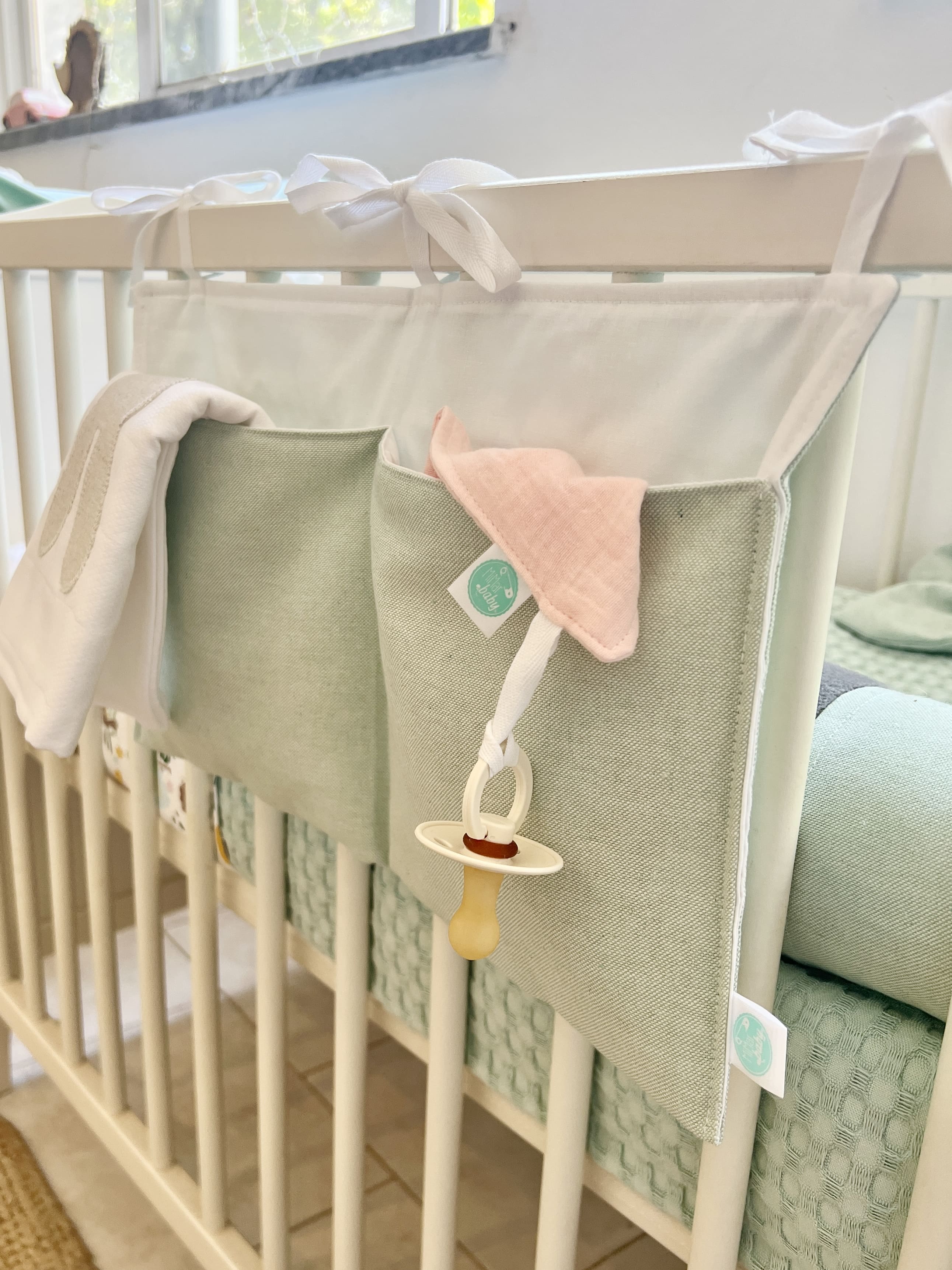 crib organizer